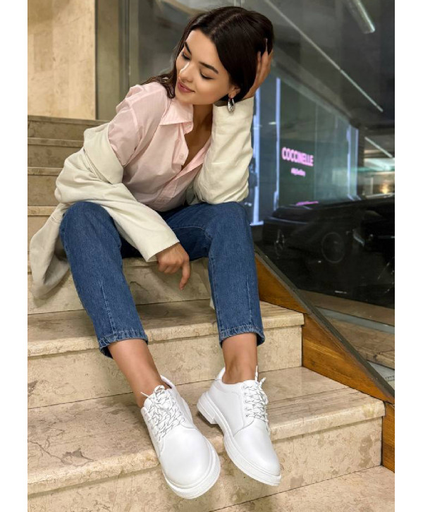 Туфлі на шнурівці, білі Туфлі на шнурівці, білі