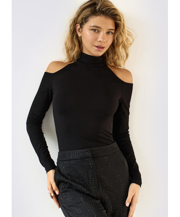 Лонгслів з вирізами на плечах