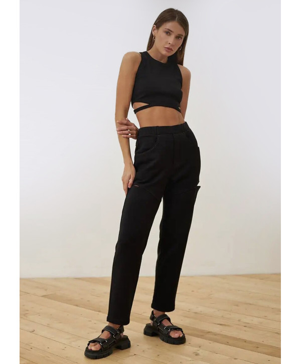 Брюки трикотажные с разрезами Брюки трикотажные с разрезами